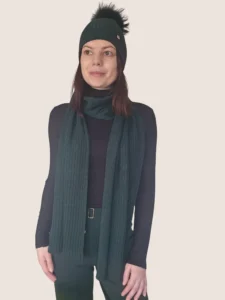 Megzta kepurė ir šalikas - merino vilna