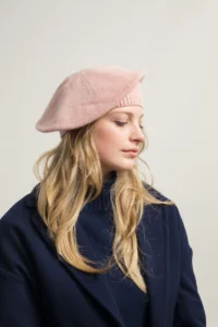 Megzta beretė "NIVES"